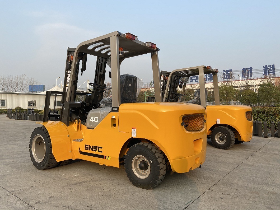 Montacargas 4 Ton Diesel Empilhadeira Forklift with Bale Clamp Attachment