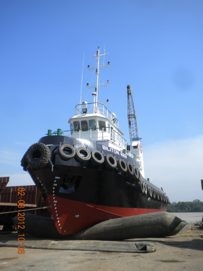 Vulcanized Boat Lifting Airbags Inflatable ISO14409 Salvage Docking Launching