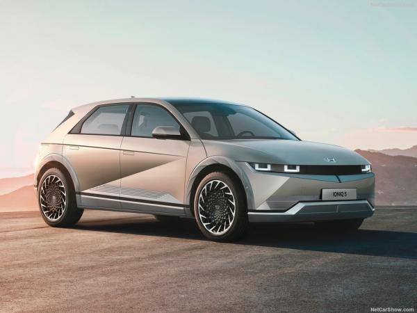Buy cheap new family of all-electric cars from Hyundai Ioniq5 Charming, futuristic design with 430km Range from wholesalers