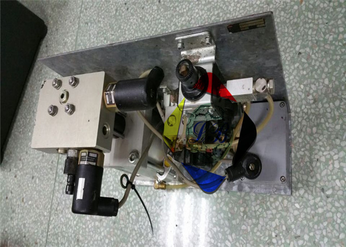 81.034.002B Pressure Intensifier Offset Spare Parts For Printing Machine