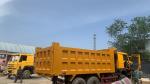 6x4 dump truck used howo 6x4 tipper truck with drive wheel 6x4 and deposit