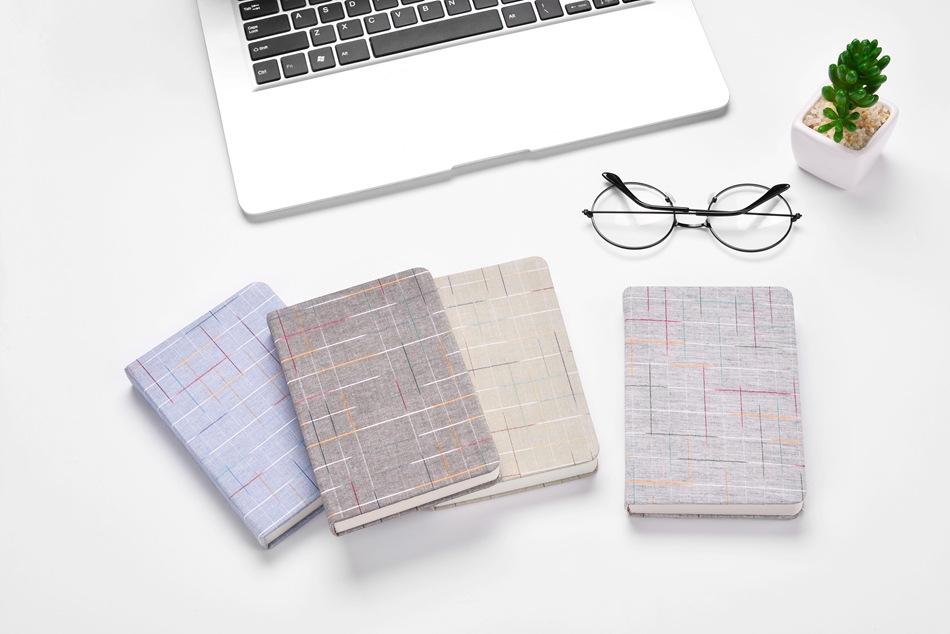 2022 Custom Linen Notebook Book Cloth Fabric Diary A6 Blank/Lined Pages Leather Cover