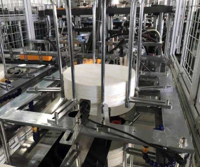 8KW High Speed Automatic Paper Plate Making Machines 80-120Pcs/Min