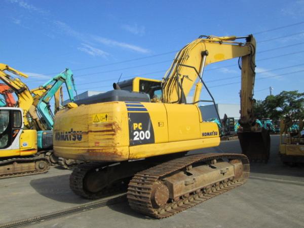 Buy cheap Used KOMATSU PC200-8 Digger Original Made in JAPAN from wholesalers
