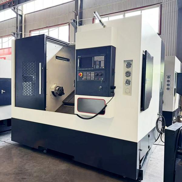 700mm Z Axis Travel CNC Lathe Machine With 12 Station Tool Holder 8" Hydraulic