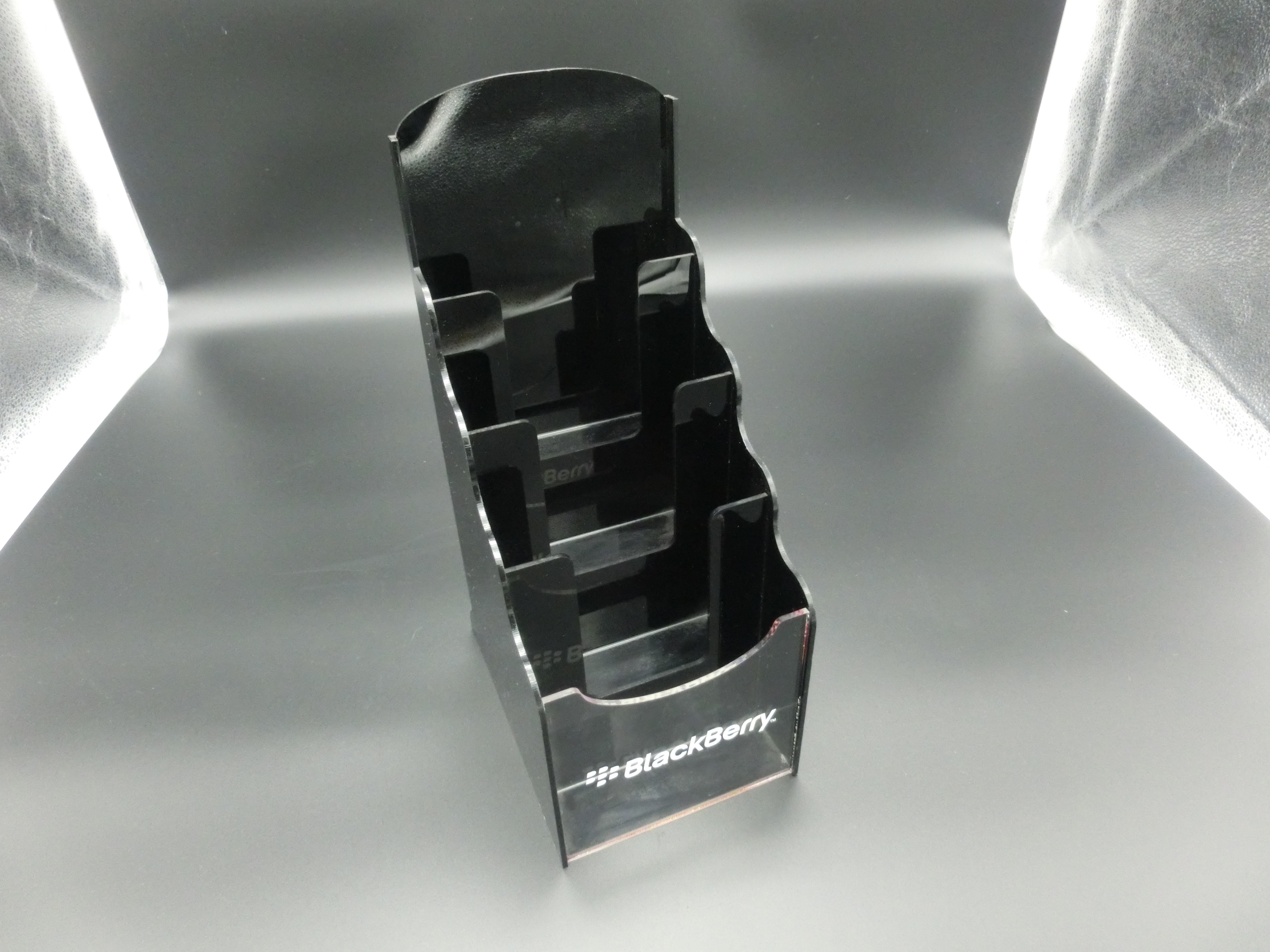 Acrylic Brochure Holder W/ 3 Pockets Desktop Lucite Leaflet Stand Counter Flyer Display