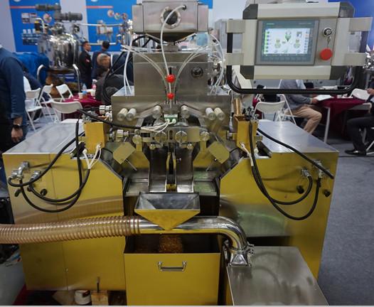 80-1500 Pcs/min Filling Speed Small 4 Inch Softgel Encapsulation Machine For R D