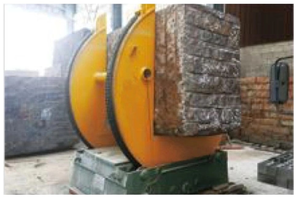 Stoe Block Turnover Machine