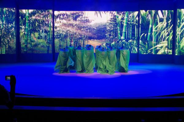 Buy cheap Long lifespan full color led display screen , video hd p10 outdoor led display from wholesalers