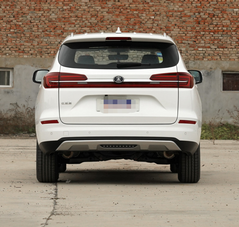 BYD Song 2021 Classic Edition Gasoline 1.5T Manual Luxury 5 door 5 seats SUV
