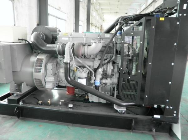 Water Cooled Perkins Diesel Generator 1mw , AC Brushless Stamford Alternator