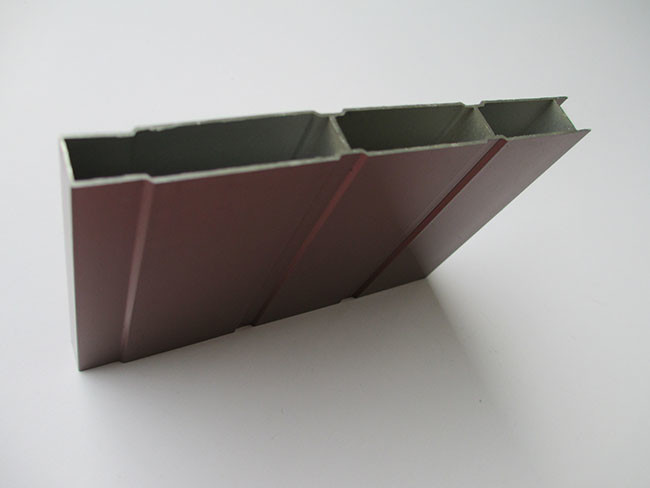 Compact Design Aluminum Extrusion Profiles Integrated Gusset For Decoration
