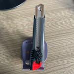 Get Perfect Trim With 18mm Utility Knives L702 And 100 Mm Blade Length For