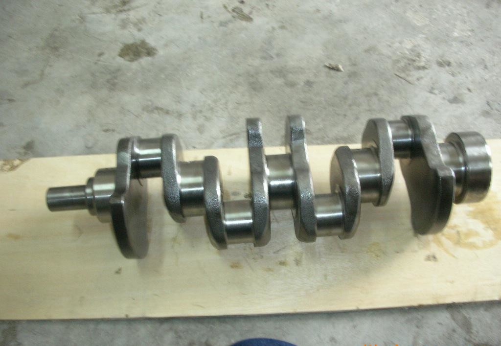 Heavy Diesel Engine Crankshaft NT855 3608833 Excavator Engine Spare Parts