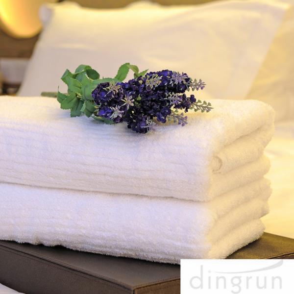 Buy cheap White Color Luxury Pure Cotton Bath Towels Home / Hotel Use Soft Touch Azo Free from wholesalers