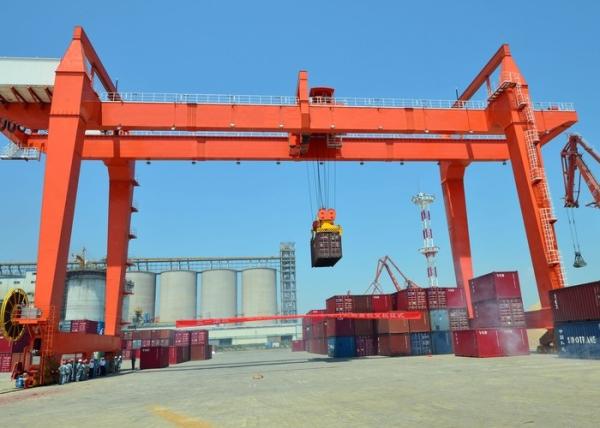 Buy cheap Strong Bearing Capacity Double Beam Gantry Crane 5-50 Ton For Smelting Works from wholesalers