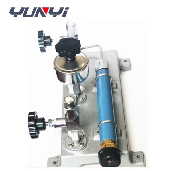 Buy cheap Laboratory Hydraulic Oil Pressure Gauge Calibrator from wholesalers