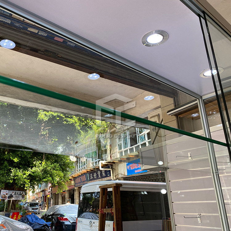 2000mm High Aluminum Display Showcase 8mm Tempered Glass Store Display Showcase