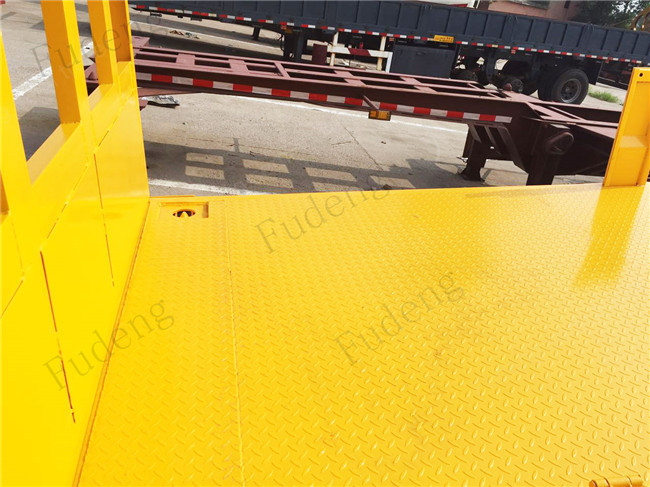 Multi Function Side Wall Semi Trailer , Fence Semi Cargo Trailer with Fuwa axle