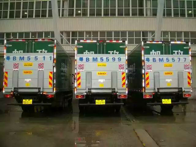 Steel Materials Hydraulic Tailgate Lift With 10L Oil Cylinder 1000kg