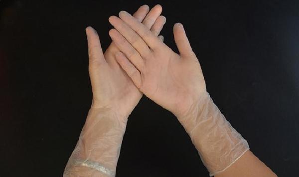 Buy cheap 8g/Pc Disposable Vinyl Glove Hospital 300MM Medical Vinyl Examination Gloves from wholesalers