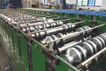 0.3 - 0.8mm Thickness Roof Panel Roll Forming Machine 380V / 50HZ / 3Phase