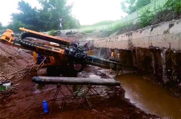 Buy cheap Tunnel Construction Mining Drill Machine 4.5m Horizontal Height R32/R38/T38/T45 Shank from wholesalers