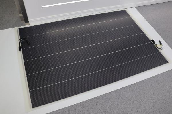 Flexible Solar Panel 120 Watt 12 Volt Monocrystalline Ultra-Flexible Bendable