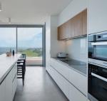 18mm E1 MDF Large Island Matte Black Kitchen Cabinets With Handleless Fronts