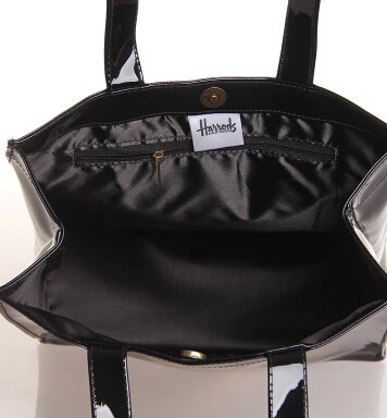 Customized Sewing Black PVC Handbags , Plastic PVC Promotional Bags