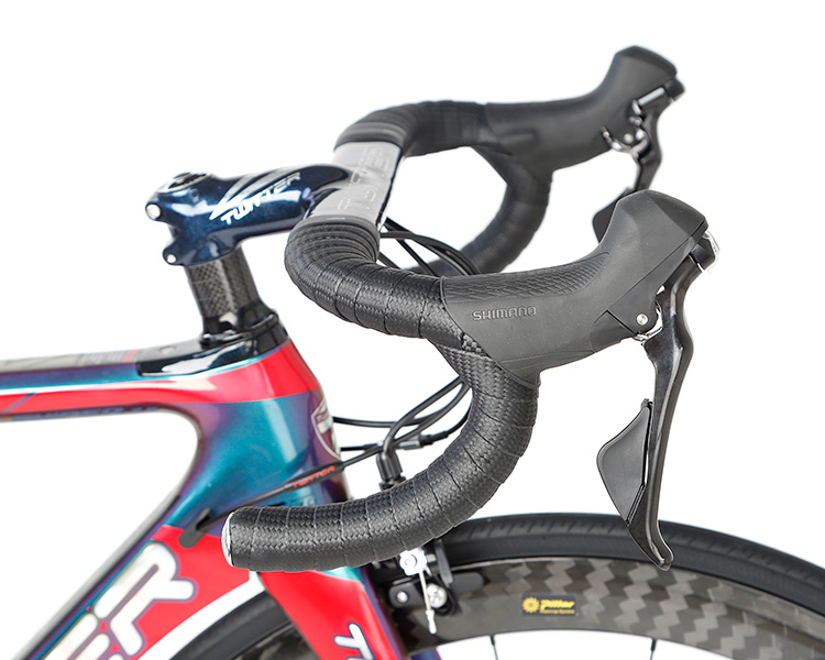 Holographic Frame Carbon Fiber Road Bike With Carbon Rim 22 Speed