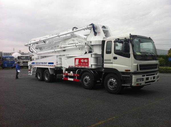 Buy cheap 8x4 SSAB Steel ISUZU 47m Truck Mounted Concrete Pump / Delivery Equipment 390HP from wholesalers