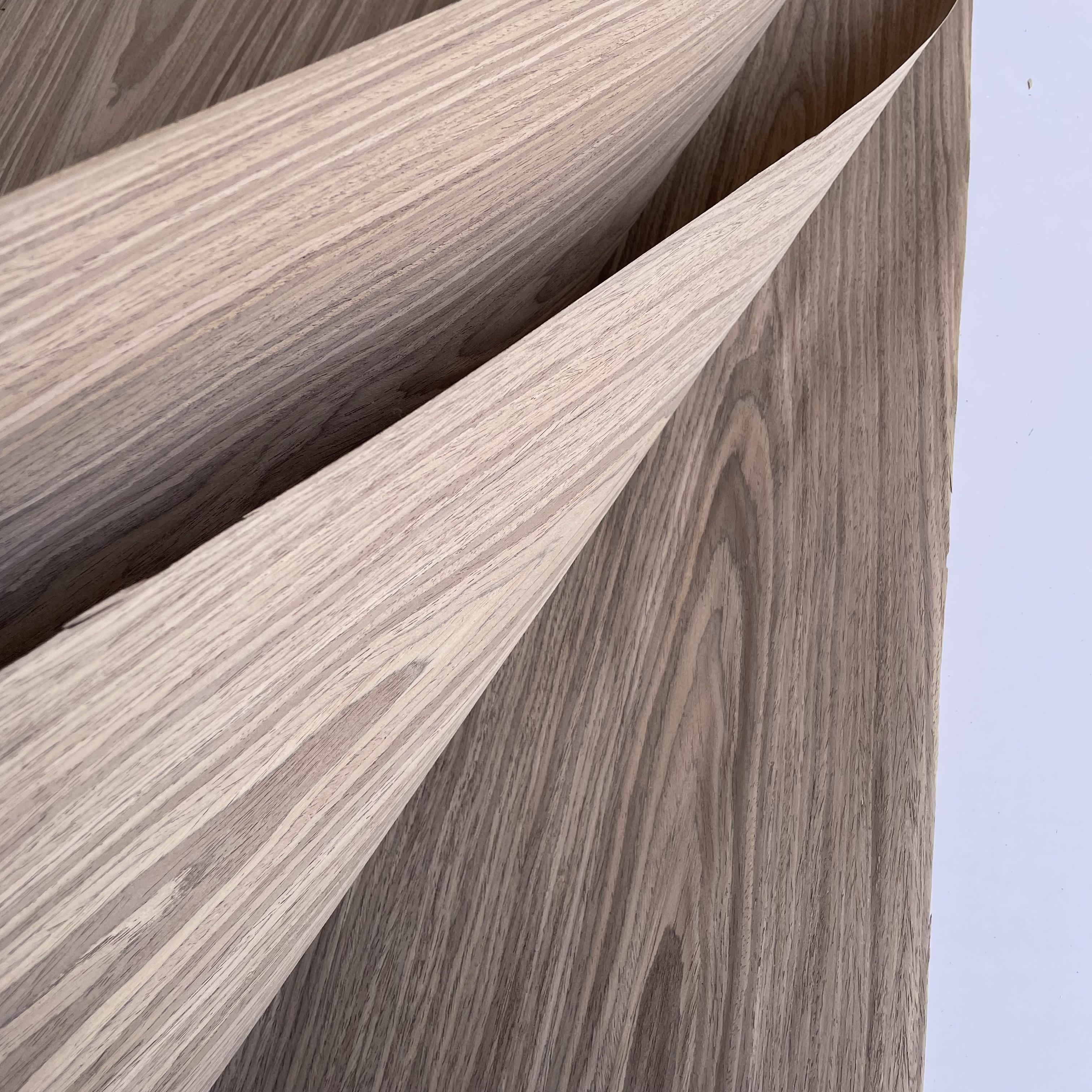 New Design Engineered Reconstituted Walnut Wood Veneer Color DIY Craft Art 2500*640 MM For Door Table Skin