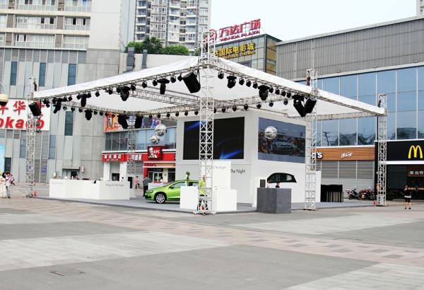 Quality 2020 High Loading Capacity 12*10*10m 6 Pillars Colorful Outdoor Heavy Duty Stage Roofing Truss For Public Events for sale