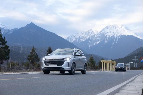 Buy cheap 5 Seat AWD Seres Electric Car SUV 120 Horsepower And Emission Free Driving from wholesalers