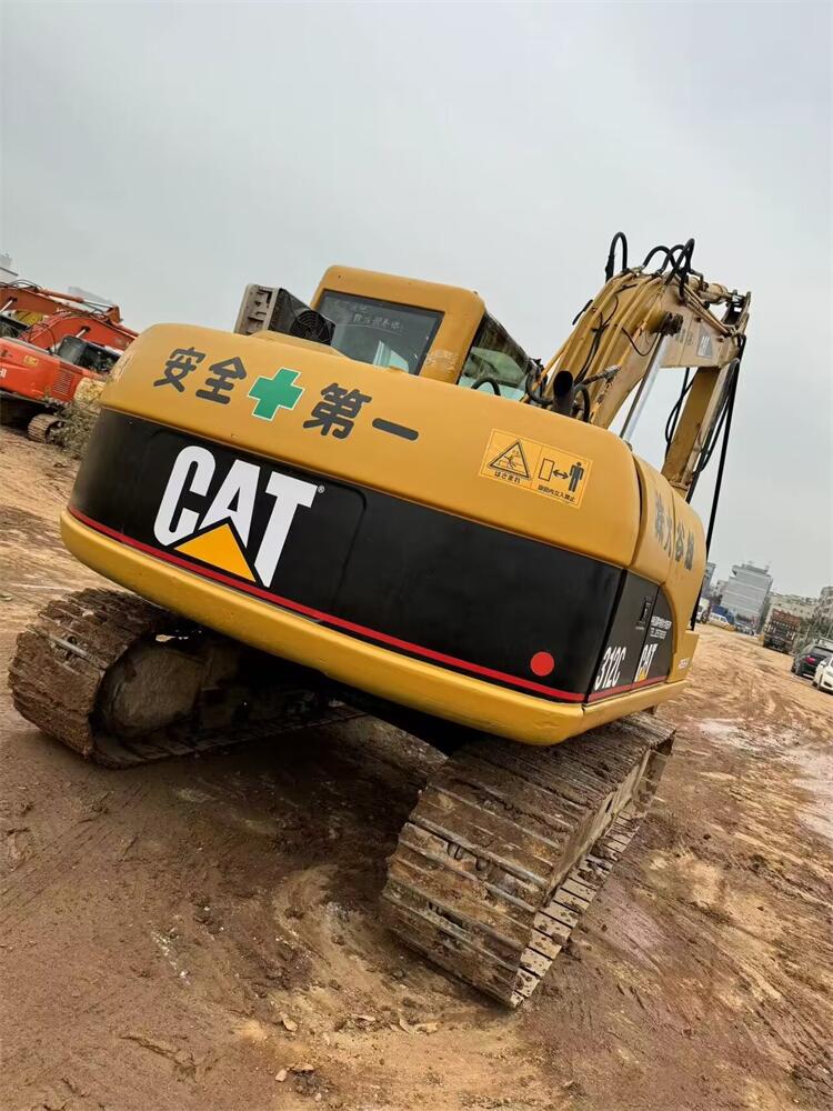 Cat 312 Excavator Crawler Chain Moving Type with Good Health and Durable Construction