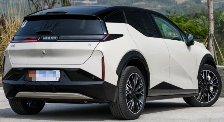 Zeekr X 2023 4WD YOU Version 5 Seats Compact Pure Electric 5 door 5 seat SUV