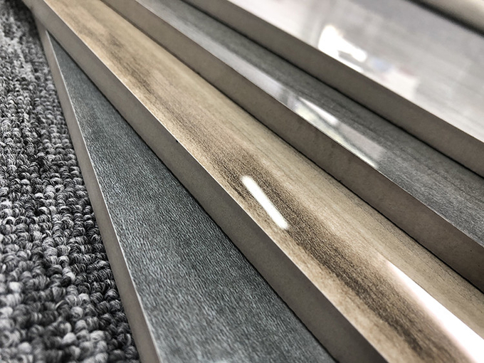 Gloss Surface Wood Porcelain Floor Tiles 10mm Thickness Outdoor Decoration