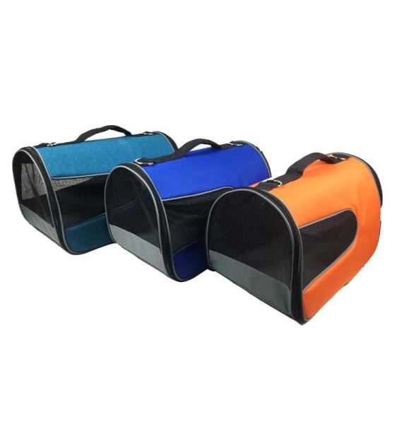 Buy cheap Easy Clean Portable Pet Carrier Bag Waterproof Nylon / 600D Oxford Material from wholesalers