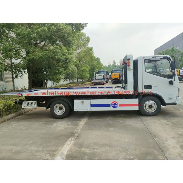 China Factory Supply Customized Foton Aumark Road Rescue Recovery Truck Small Mini Light Duty Flatbed Platform Tow Wrecker Truck