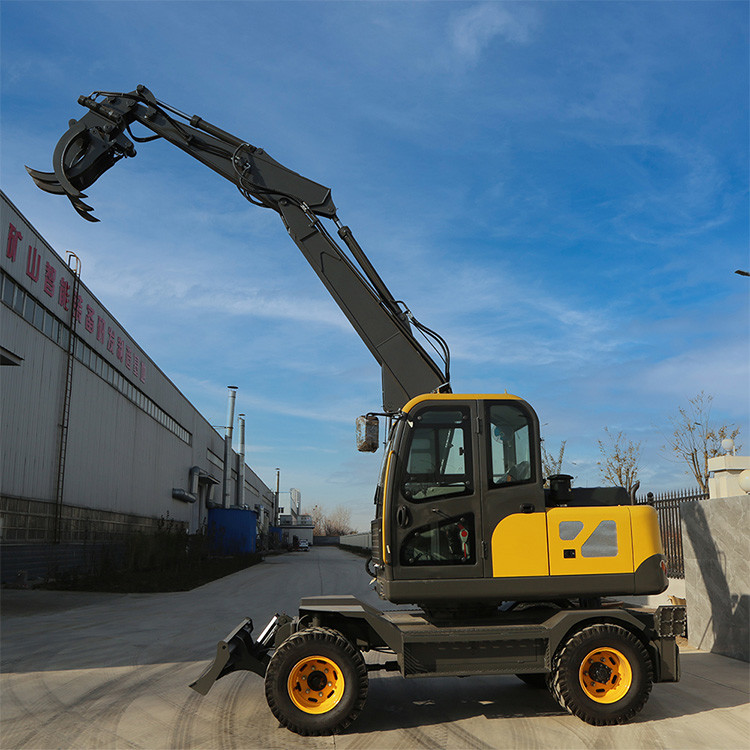 Engineering Wheel Hydraulic Excavator Machine Digging Trenches Wheeled Digger