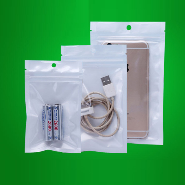 Transparent Self-Close Zipper Bag Plastic Packaging Pearl Film Bags Reusable Storage Bag with Hang Hole