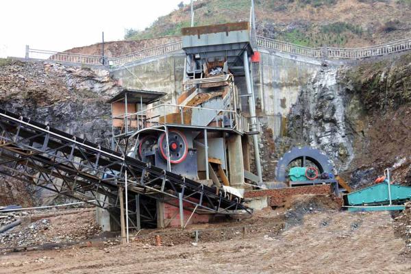 Buy cheap 2015 Unique High Capacity Small Stone Crushing Plant Price from wholesalers