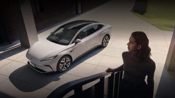 Buy cheap Pure Electric Vehicle Feifan F7 Comes With Free Battery Charging And Swapping For Life 500km RWD Drivetrain Electric Car from wholesalers