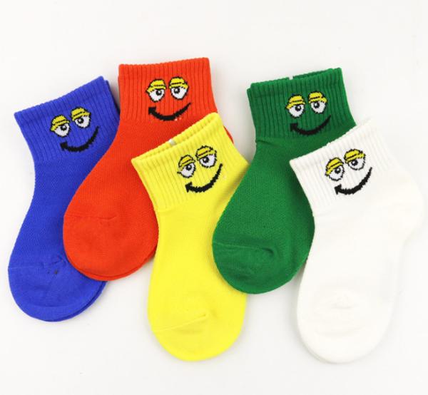 Buy cheap Smile Face Kids Colorful Socks / Kids Fashion Socks Knitted Snagging Resistance from wholesalers