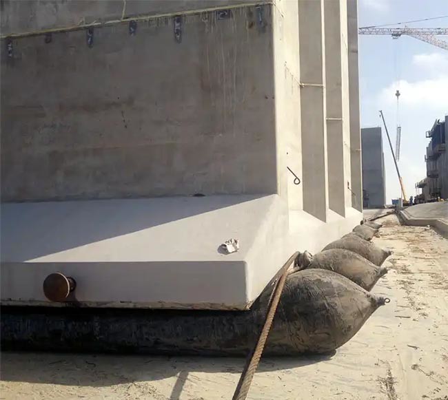 Versatile Ship Launching Rubber Airbags Marine Salvage Air Lift Bags