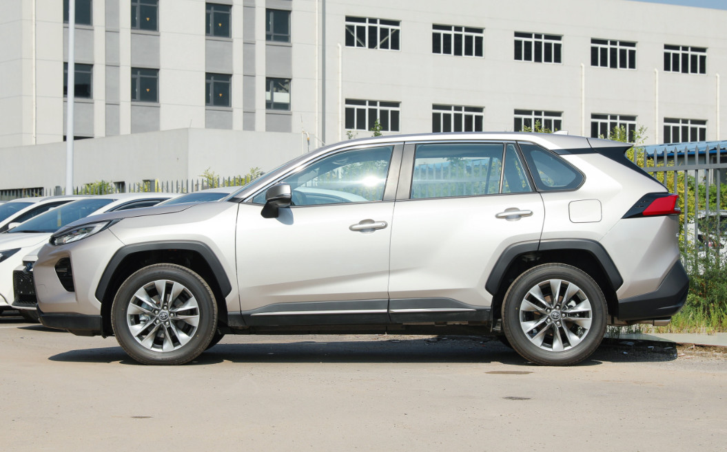 Toyota Wildlander 2022 dual engine 2.5L E-CVT 4WD 5 Door 5 Seats Compact SUV Specialized New/Used Cars Exporter