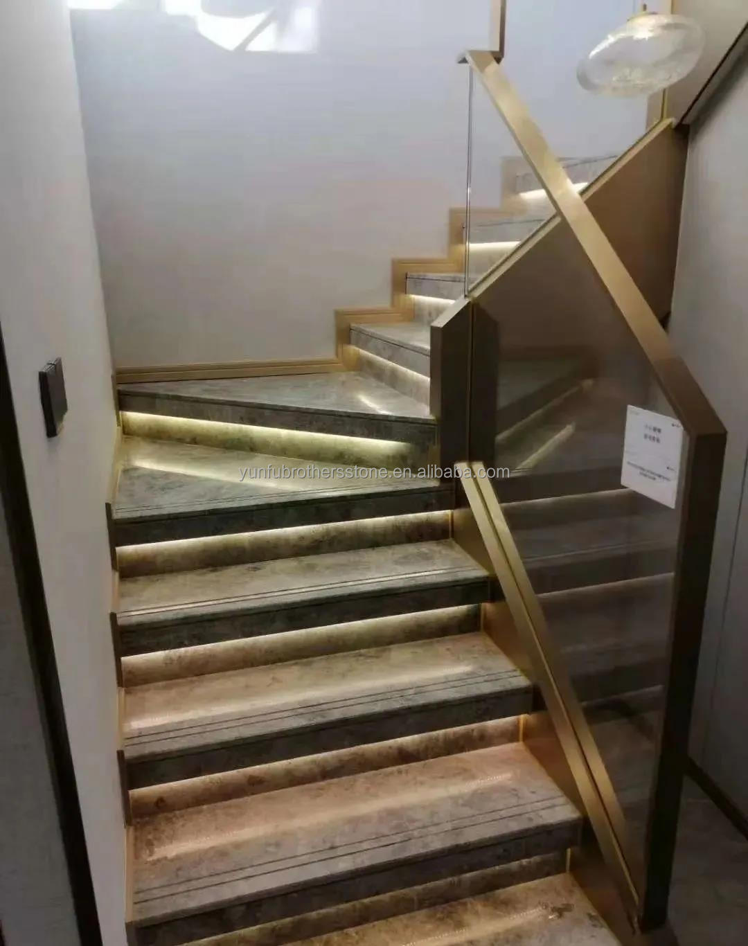 Indoor Natural Marble Spiral Stairs with Polished Cut-to-Size Treads and Modern Style
