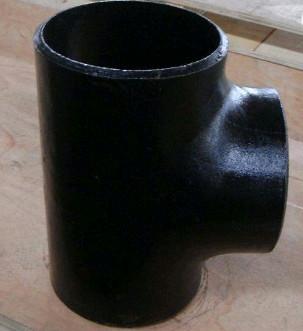Buy cheap Sch 40 Butt Weld Carbon Steel Pipe Tee ASME B16.28 Black Painting from wholesalers
