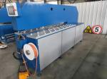 Factory price self piercing riveting machine /equipment with high quality